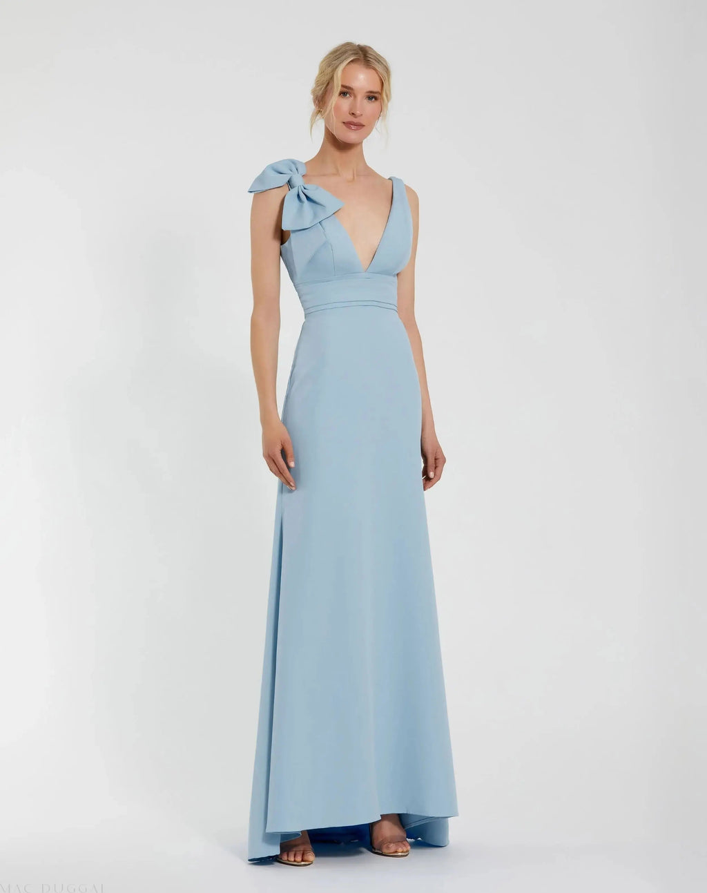 Blue Sleeveless V Neck Bow Detail Mermaid Gown - Designer Collection