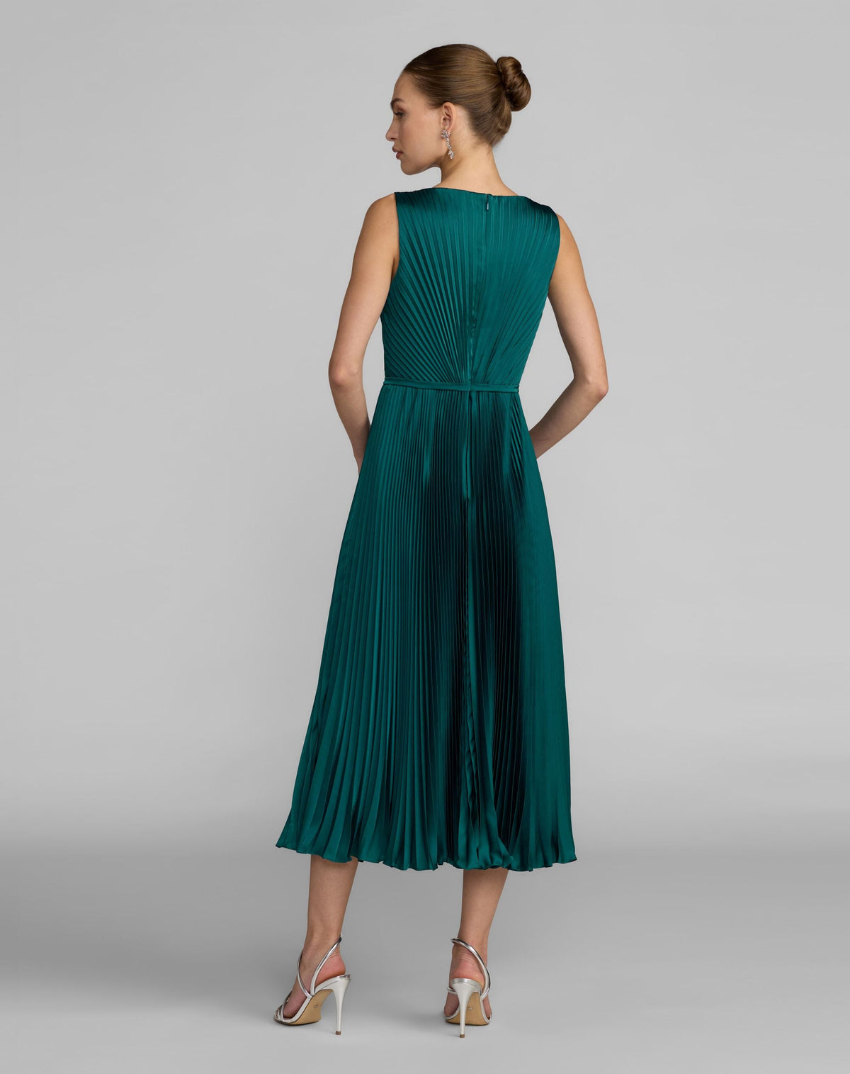Teal Sleeveless High Neck Pleated Midi Dress - Contemporary Collection