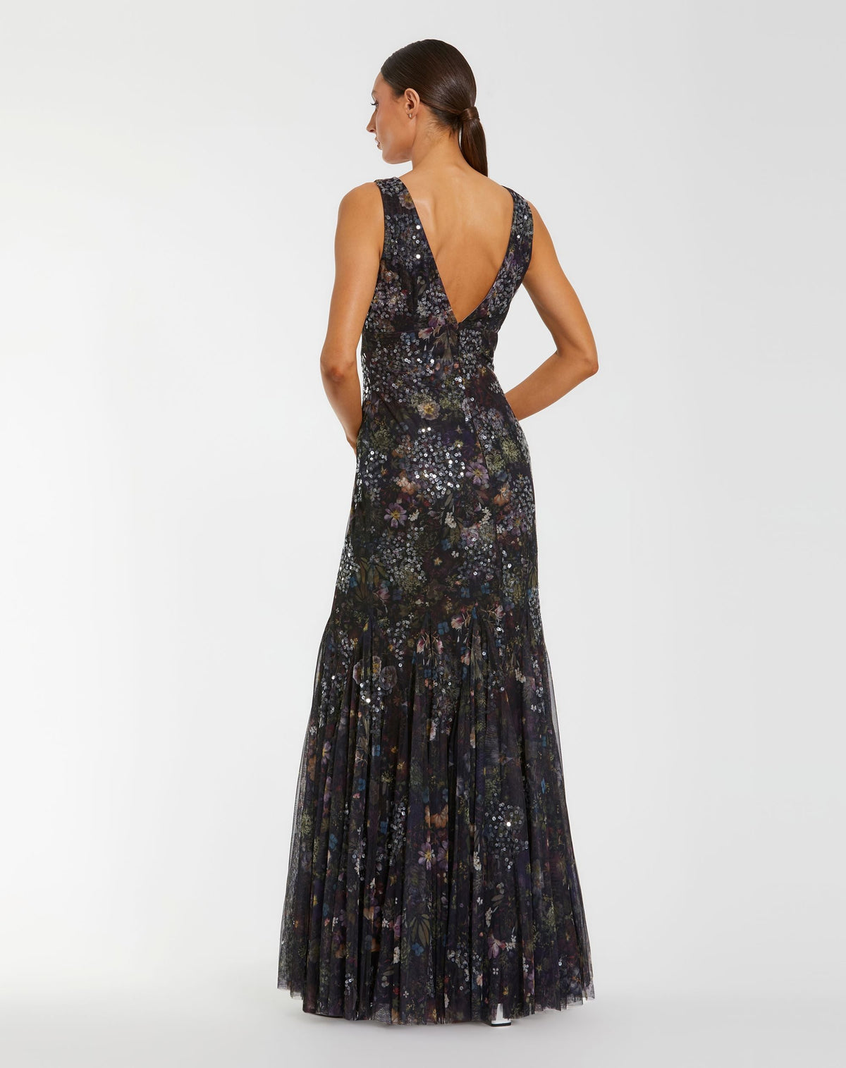 Black Embellished Floral Sleeveless V-Back Gown - Designer Collection